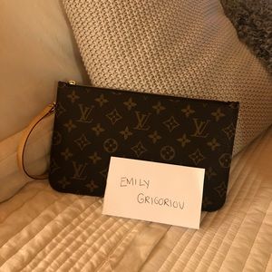 Louis Vuitton Neverfull Mm Pouch